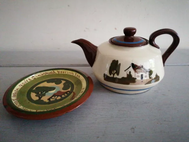 St Mary Church Keramik Torquay Teekanne & Ständer Vintage 'Never Trouble Trouble'