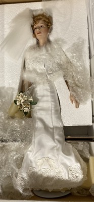 Ashton Drake Galleries-The Loving Pair Bridal Doll, In Box