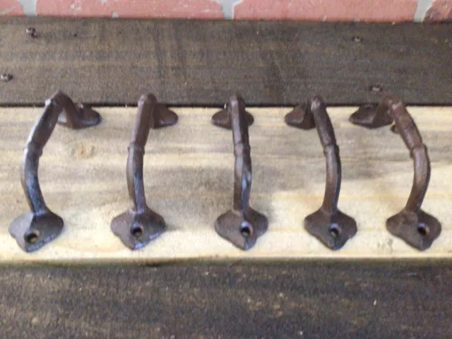 Set of 6 Vintage Rustic Style Cast Iron Vintage Home Decor Handle Pulls