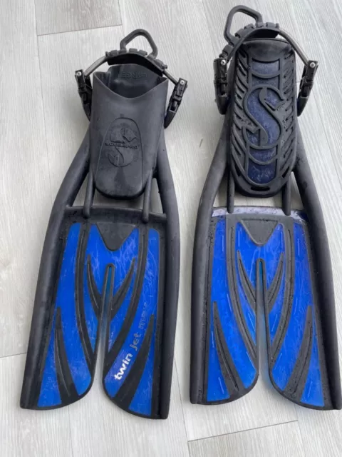 scuba diving fins large, Scubapro twin jet max with spring heel strap