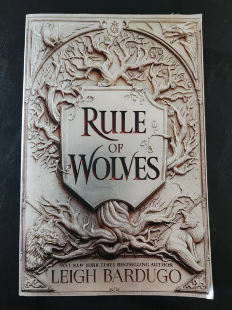 Rule of Wolves by Leigh Bardugo - Paperback - King of Scars #2