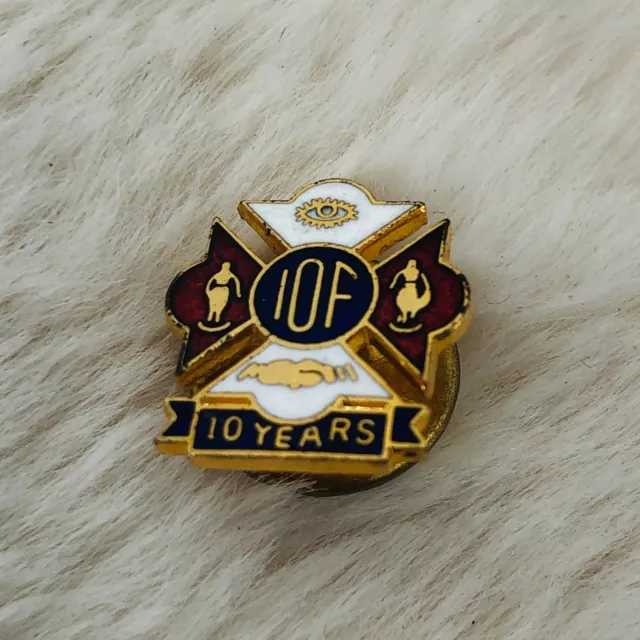 Independent Order of Foresters IOF 10 Year Member Service Award Enamel Lapel Pin