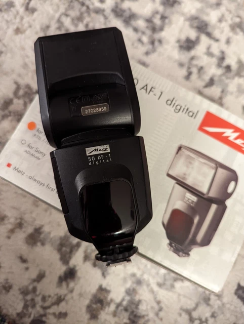 Metz 50 AF-1 Digital Shoe Mount Flash for Pentax 4