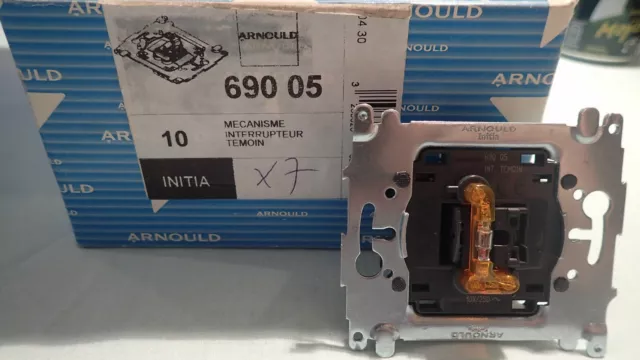 Arnould INITIA - 69005 - Interrupteur Témoin Voyant Intégré - A L'UNITE