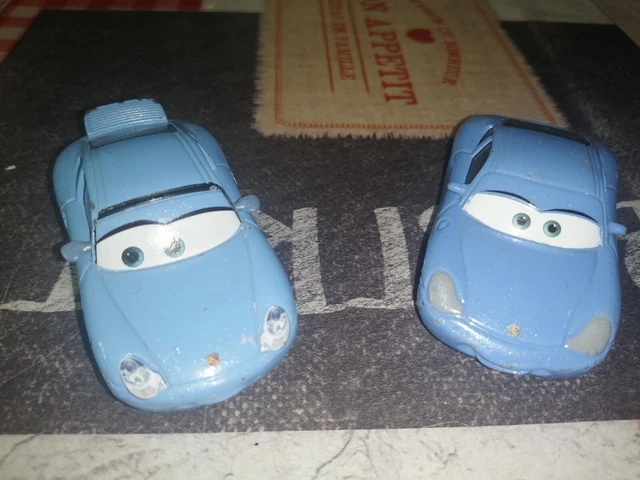 lot de  voitures cars disney pixar  mattel metal  d occasion