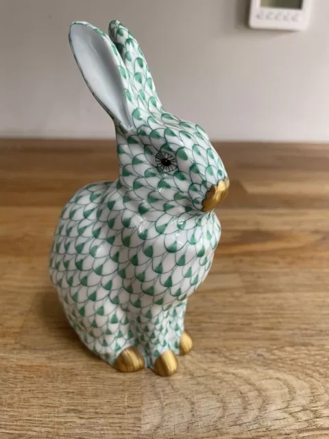 Herend Green Fishnet Sitting Rabbit Figurine