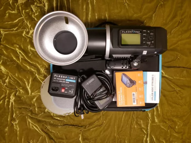 Flashpoint XPLOR 600 R2 Battery Powered Photo Studio Strobe Portable Monolight