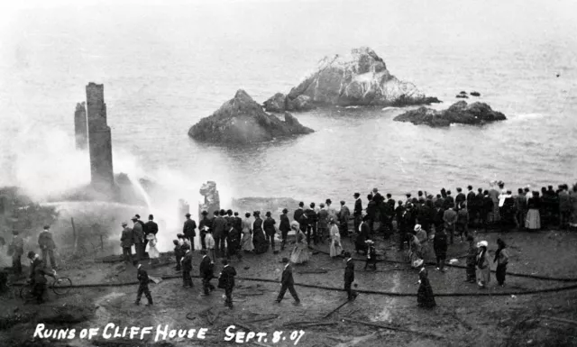 1907 SAN FRANCISCO VICTORIAN CLIFF HOUSE FIRE RUINS w/SPECTATOR CROWD~NEGATIVE