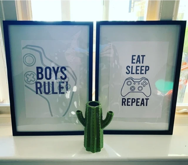Set da parete per bambini con nome personalizzato giocatore Eat Sleep Game Repeat di 3 stampe 2