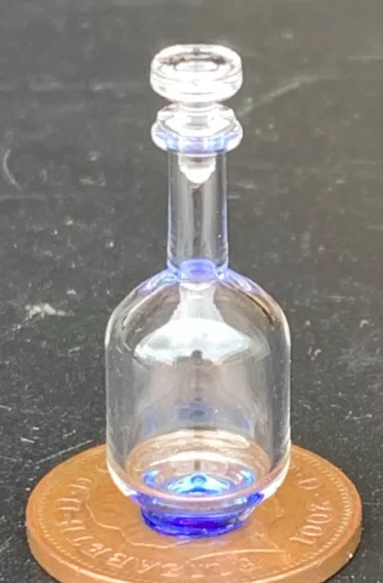 1:12 Échelle Véritable Verre Décanteur Avec Bleu Base Tumdee Poupées Maison