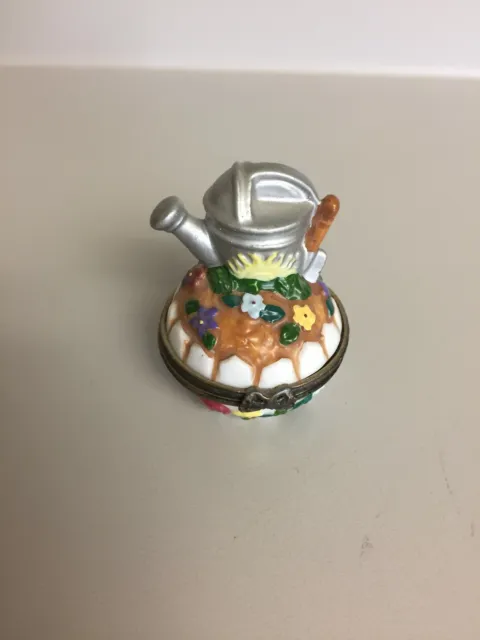 Midwest of Cannon Falls miniature lidded trinket box with Spring watering can