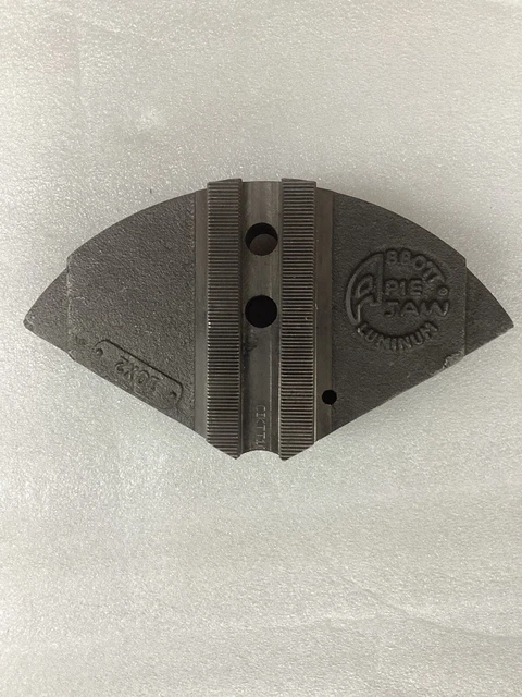 Abbot Pie Jaw 10x2