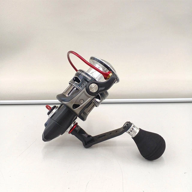 Amazon.com : Abu Garcia Revo MGX Theta Spinning Reel 2500MSH