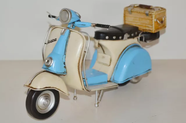 Nostalgisches Blechmodell - Motorrad, Roller mit Koffer 1965, 33 cm, Dekomodell