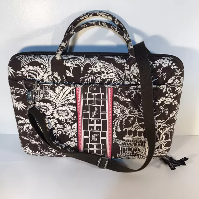 Vera Bradley Quilted Hard Case Laptop Bag 17inWX12inH EUC Vera Bradley Quilted Hard Case Laptop Bag 17inWX12inH EUC