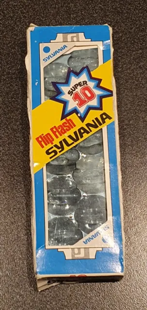 Polaroid  - sylvania  - 10 flip flash