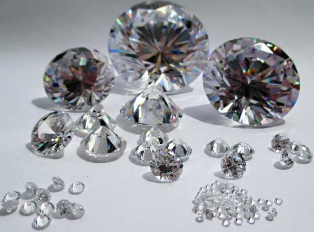 50 Cubic Zirkonia rund, klar, 5,0 mmØ, Brillantschliff, synthetischer Edelstein