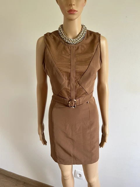 Robe Beige Taille S (petite) - Marque Rinascimento - Neuve Avec étiquettes (prix D'origine 147€)