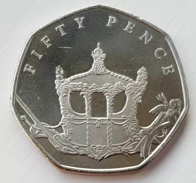 🇮🇲2018 65th Sapphire Anniversary Coronation Coach 50 pence Isle of Man🇮🇲