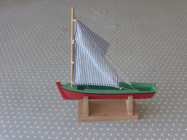 Maquette voilier Bateau de Pêche Traditionnelle en Bois 24 cm décoration vintage