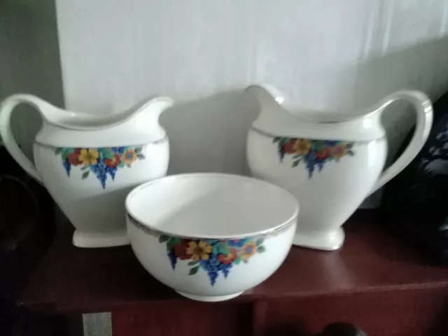 J&G Meakin England "Sol" bowl and 2 jugs, vintage, beautiful, VGC. 