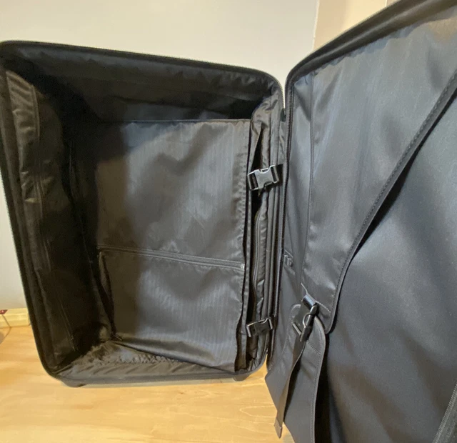 Tumi 22024DH Black Ballistic Nylon Rolling Wheeled 24" Suitcase Luggage Alpha 17
