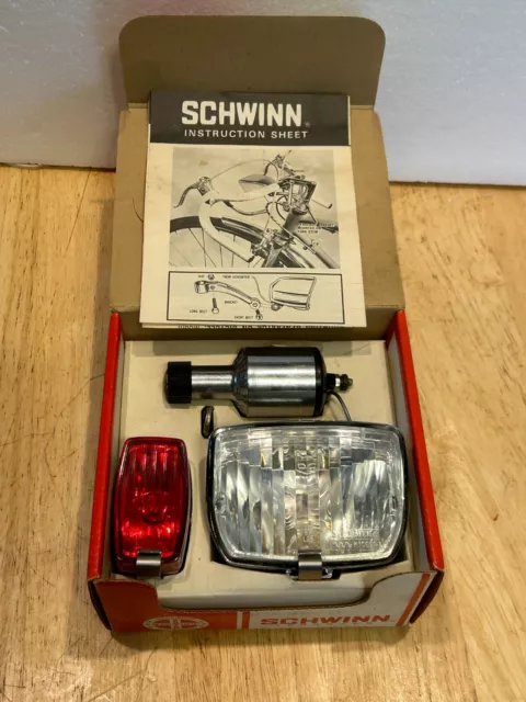 Vintage 1971 Schwinn Super Sport Generator Light Set -Original Box