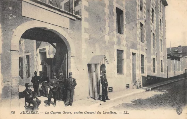 Cpa 89 Auxerre La Caserne Goure Ancien Couvent Ursulines