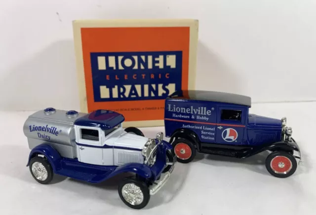 Lionel Eastwood Automobilia 311500 Dairy Tanker & Panel Delivery Trucks