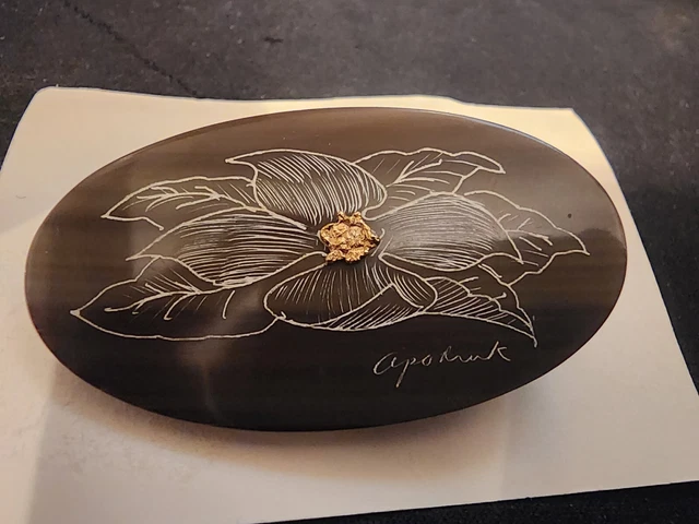 Vintage Flower Inupiaq Harry Apodruk Scrimshaw Brooch Rare Fine