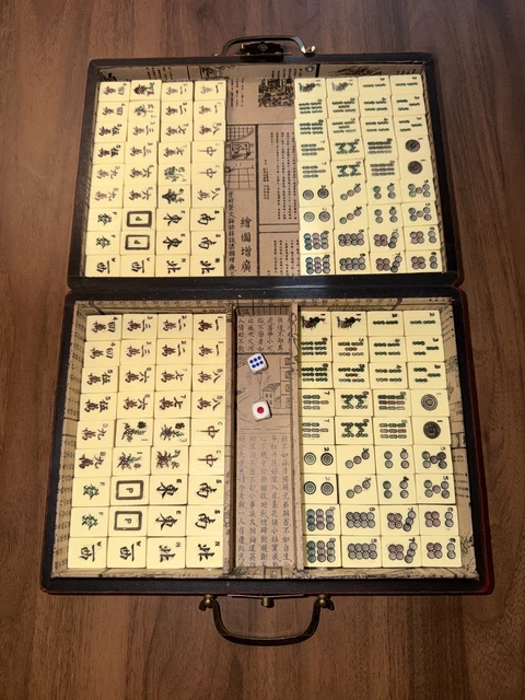 Jeu de Mahjong Chinois Ancien en Os et Bambou, Coffret en Bo