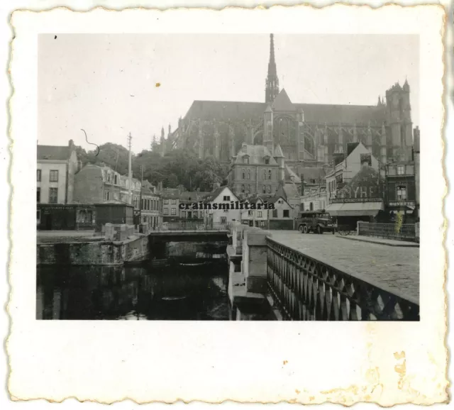 Orig. Foto Lkw bei Kathedrale Brücke in AMIENS Somme Frankreich 1940