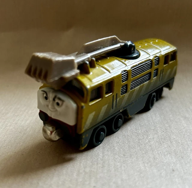 VINTAGE ERTL THOMAS The Tank Engine & Friends Train 2001 Diesel 10 Die ...