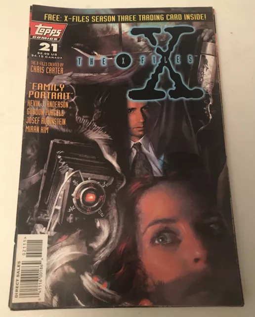X-Files #21 1996 Topps Comics "Family Portrait" Dana Scully Fox Mulder