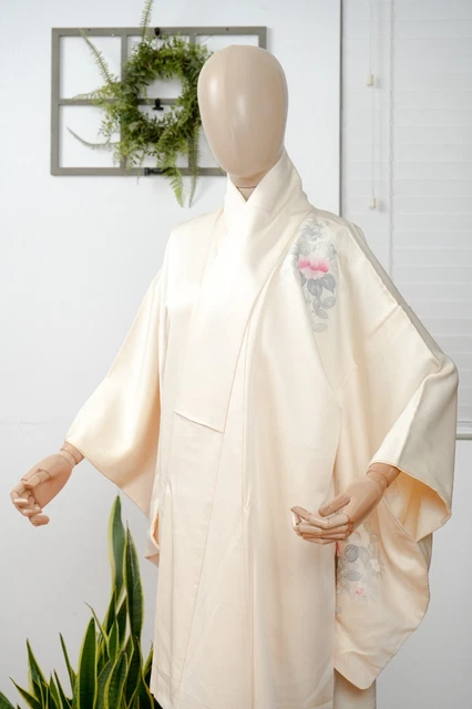 Dear Vanilla Japanese Silk Kimono Women's Robe Gown Authentic Japan Vintage Mint 2