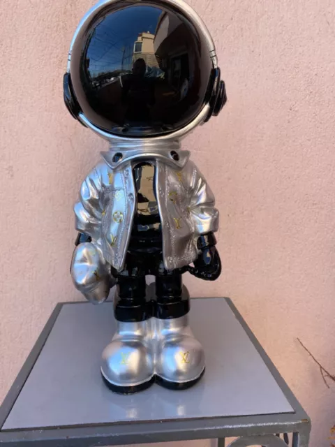 Astronaute louis Vuitton