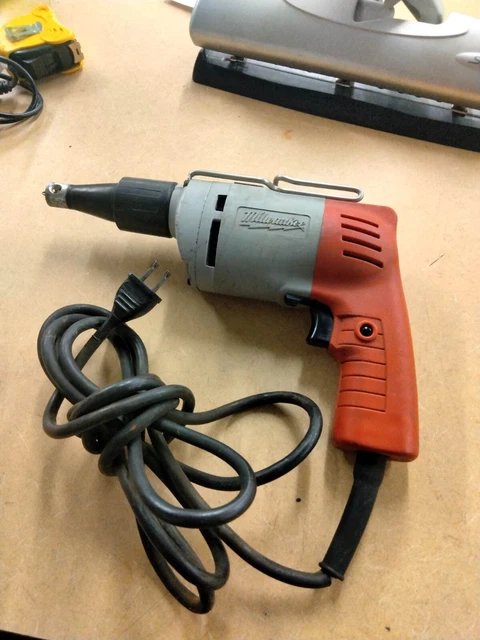 Milwaukee 6758-1 Corded Drywall Screw Shooter 5amp - Tested & Working