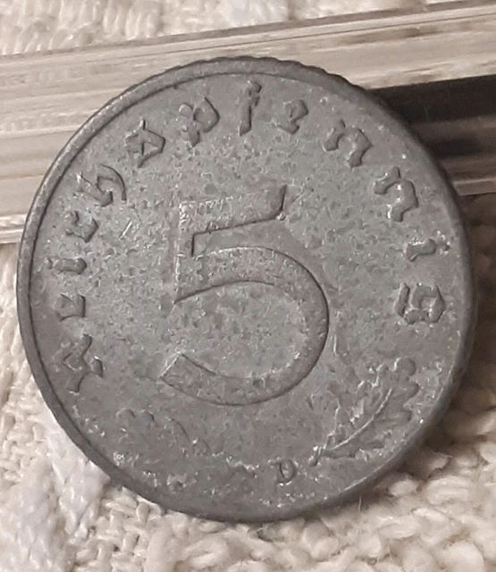 Vintage 1940 D , WW2 German 5 Reichspfennig , WWII Era Circulated With Flaws ☆☆