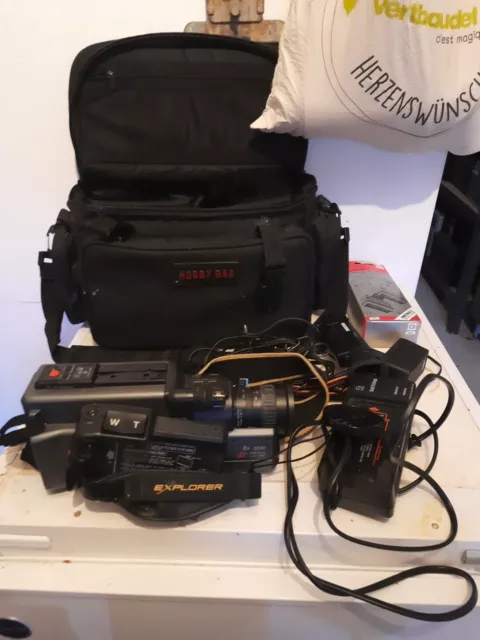 Video Kamera VHSC PHILIPS VKR6865/00 mit Zubehör und Tasche für Kam. und Zubeh..