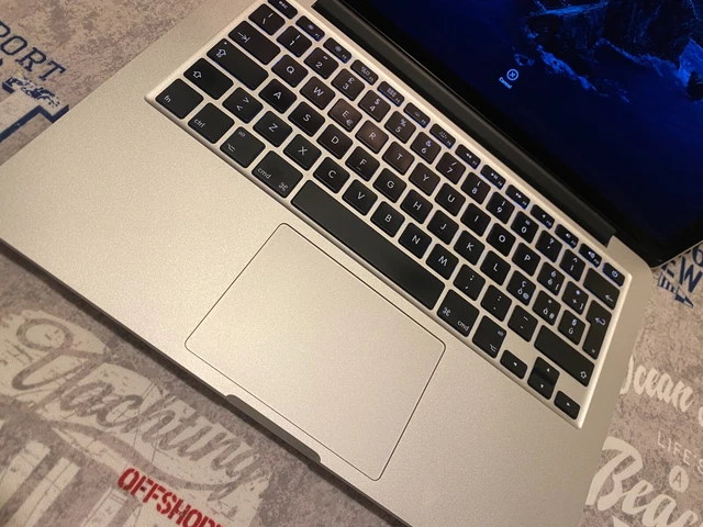 Apple MacBook Pro 13,3" (128GB SSD, Intel Core i5 5a Gen., 2,7GHz, 8GB RAM) 2