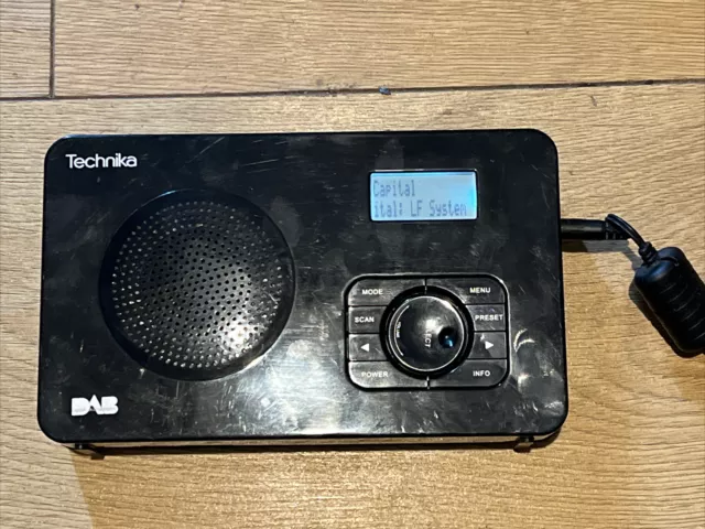 DAB RADIO TECHNIKA CR1091/DAB PicClick UK - Radio £24.99 Dock,with remote Alarm con Clock with iPod