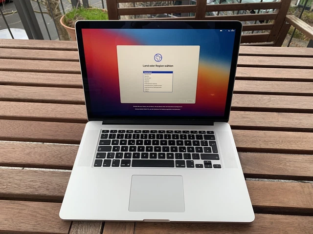 Apple MacBook Pro Retina 15,4 Zoll Top Zustand! (256GB SSD, Intel Core i7 4.)