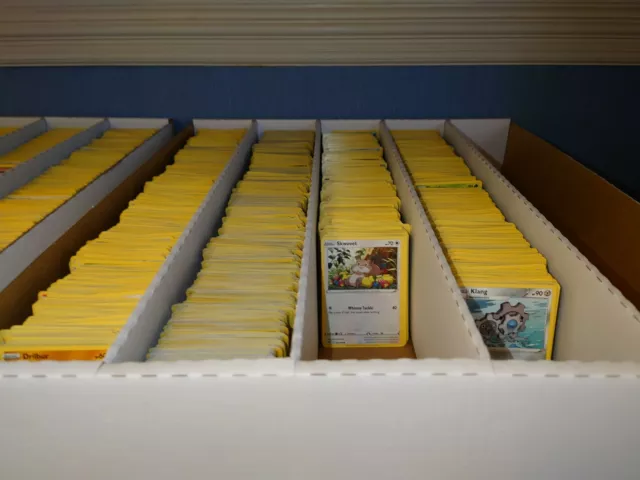 10-100x Pokemon Card Bundles - Trainers, C/UC, Rares, Holos 100% Genuine Cards
