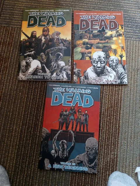 The Walking Dead Volume 19 20 & 22 Lot of 3 Comic Books