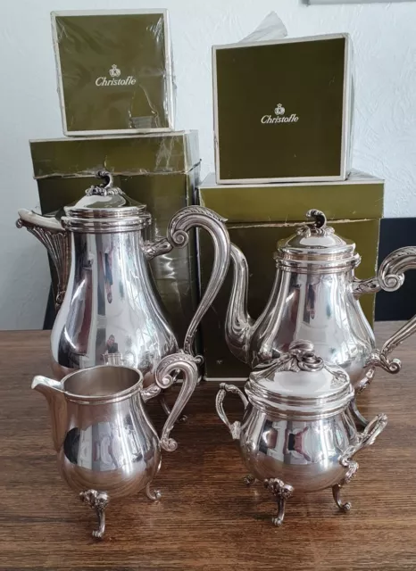 CHRISTOFLE modèle "Pompadour"Service à thé et café en métal argenté (4 pièces)
