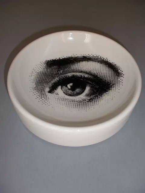 Piero Fornasetti Milano Porcelain Plate Tray Line Cavalieri Piero Fornasetti Milano Porcelain Plate Tray Line Cavalieri