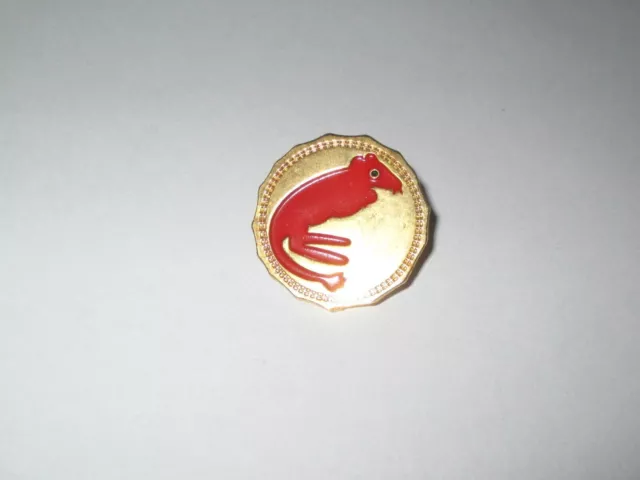 Pin's armée / insigne 7ème division blindée anglaise (gerboise rouge)