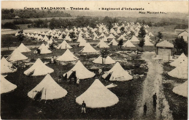 CPA MILITAIRE Camp du Valdahon-Tentes du Régiment d'Infanterie (315984)