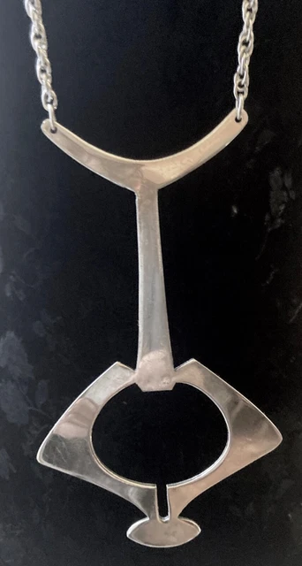 Collier Moderniste Vintage Années 70 - Style Pierre Cardin, Ras De Cou Argenté Abstrait