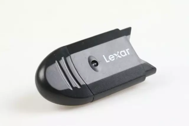 Lector de tarjetas LEXAR USB 2.0 SDHC